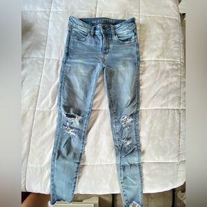 American Eagle Ripped Light Blue skinny jeans
